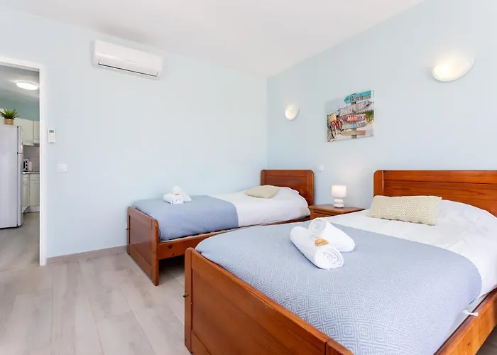 Mariners - Bright And Stylish Daire *